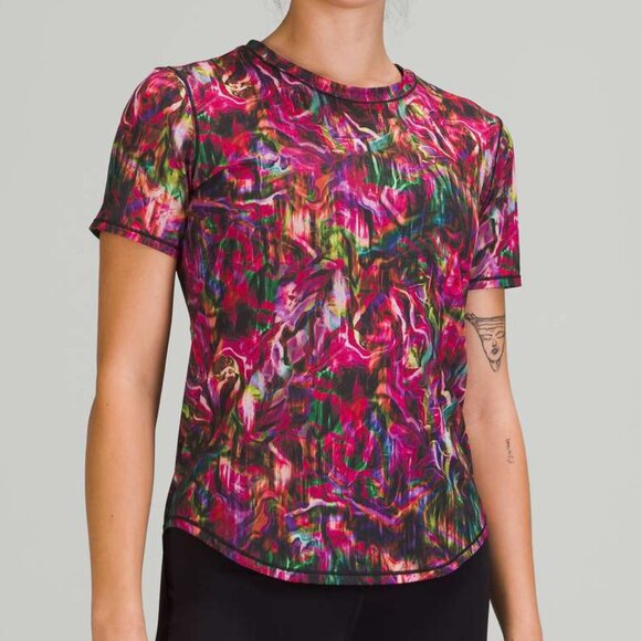 Lululemon High Neck Running and Training T-Shirt Hyper Flow Pink Multi Sz 8 $58 - Picture 1 of 5